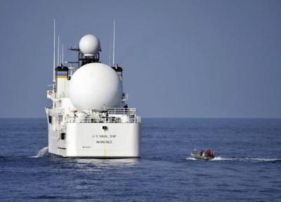 کشتی جاسوسی آمریکا در خلیج فارس بر فعالیت موشکی ایران نظارت می کند