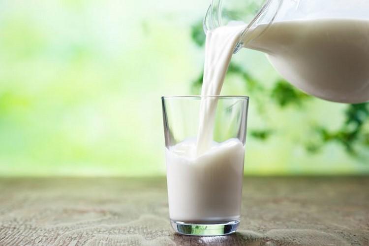 کاهش قندخون با مصرف شیر در وعده صبحانه