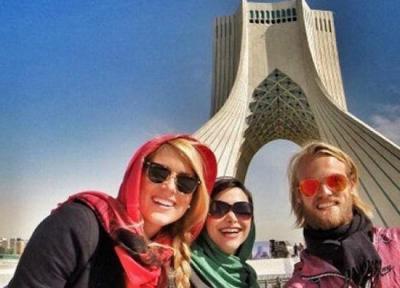 یلدای ایرانی با گردشگر های خارجی