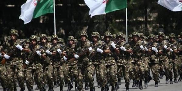 ارتش الجزایر خطاب به ماکرون: به خاطر گذشته استعماری خود عذرخواهی کنید