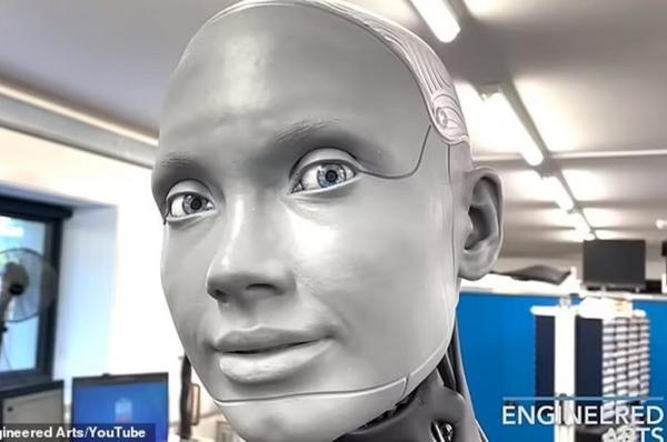 حرکات شگفت انگیز پیشرفته ترین ربات انسان نمای دنیا
