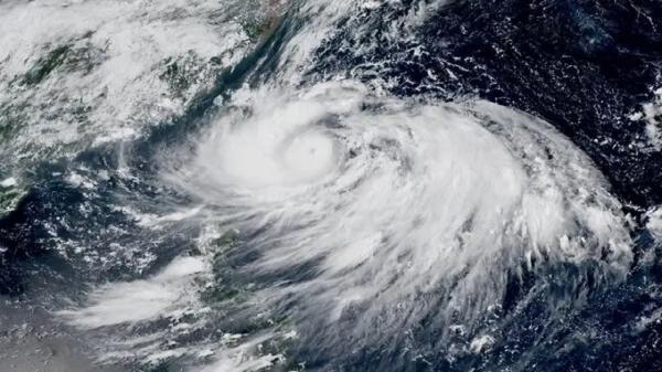 توفان در ژاپن 2 کشته بر جا گذاشت