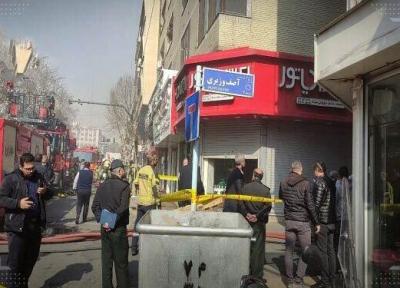 ببینید ، حضور شهردار تهران و معاونش در محل حادثه آتش سوزی خیابان بهار